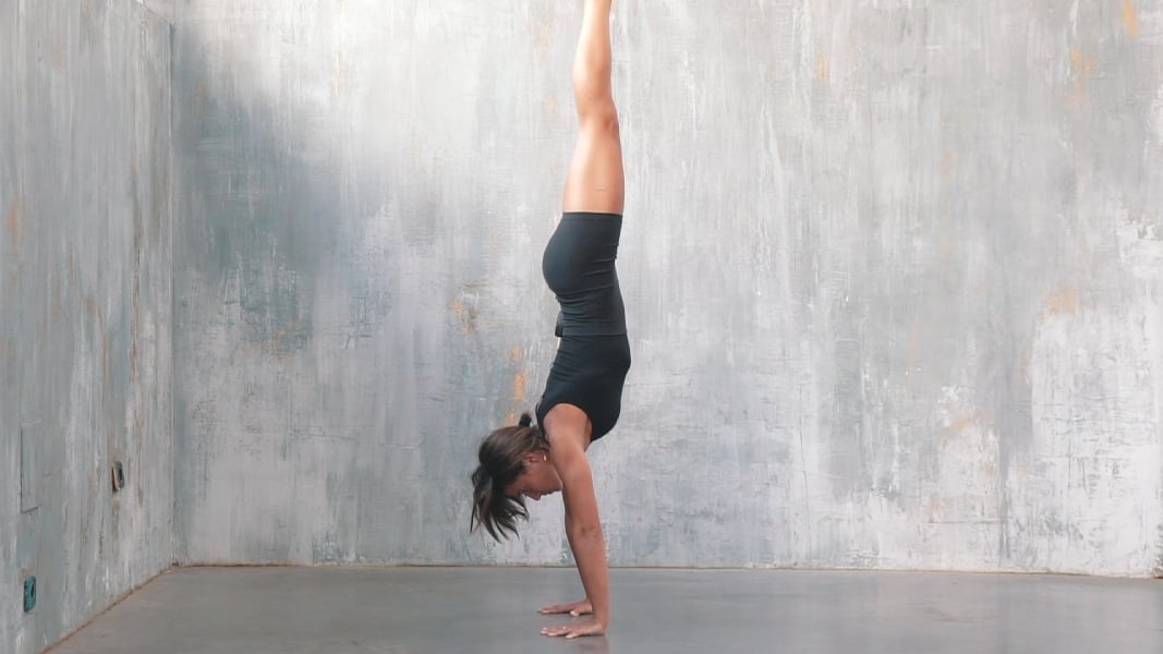 TRANSICIONES DESDE Y HASTA HANDSTAND