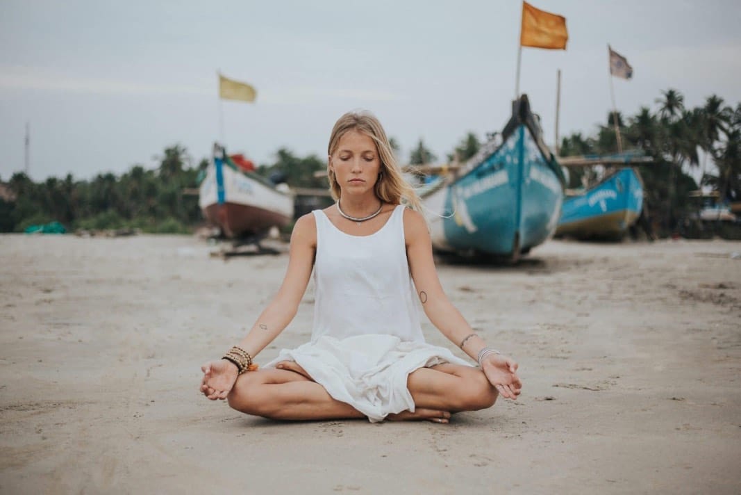 postura del loto o padmasana