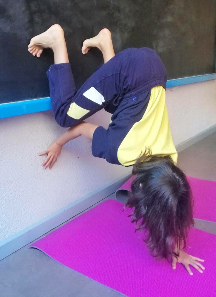 para que es bueno el yoga con niños: consejos para padres