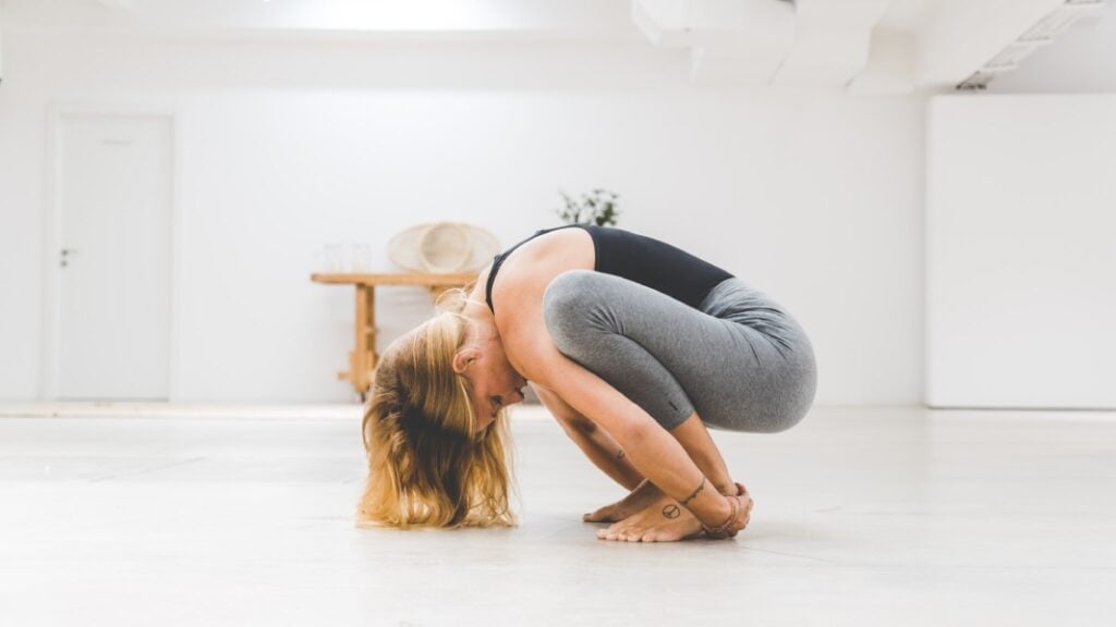 Qué ropa es necesaria para comenzar a hacer yoga