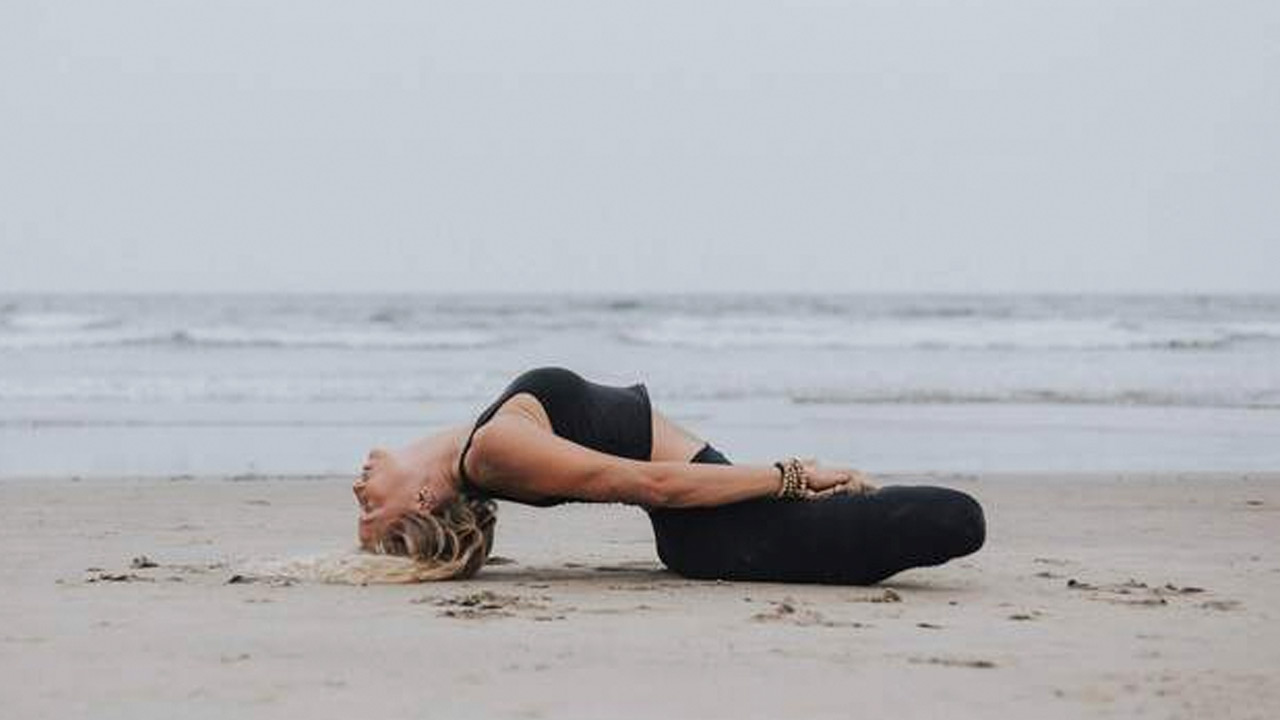 Matsyasana – postura del pez